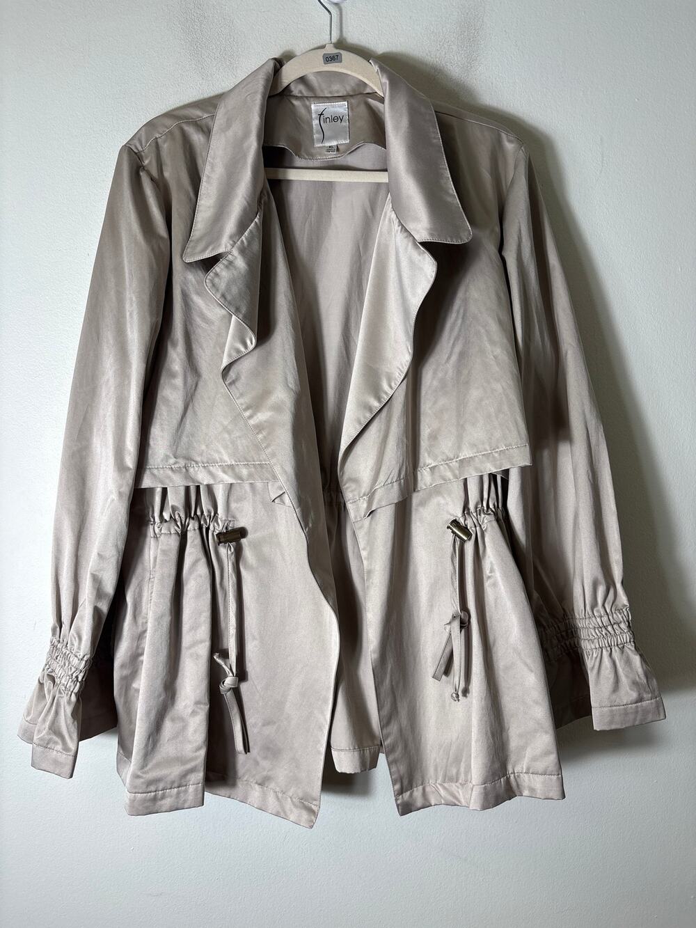 Finley Champagne Long Sleeve Mid Weight Open Front JAcket Sz XL